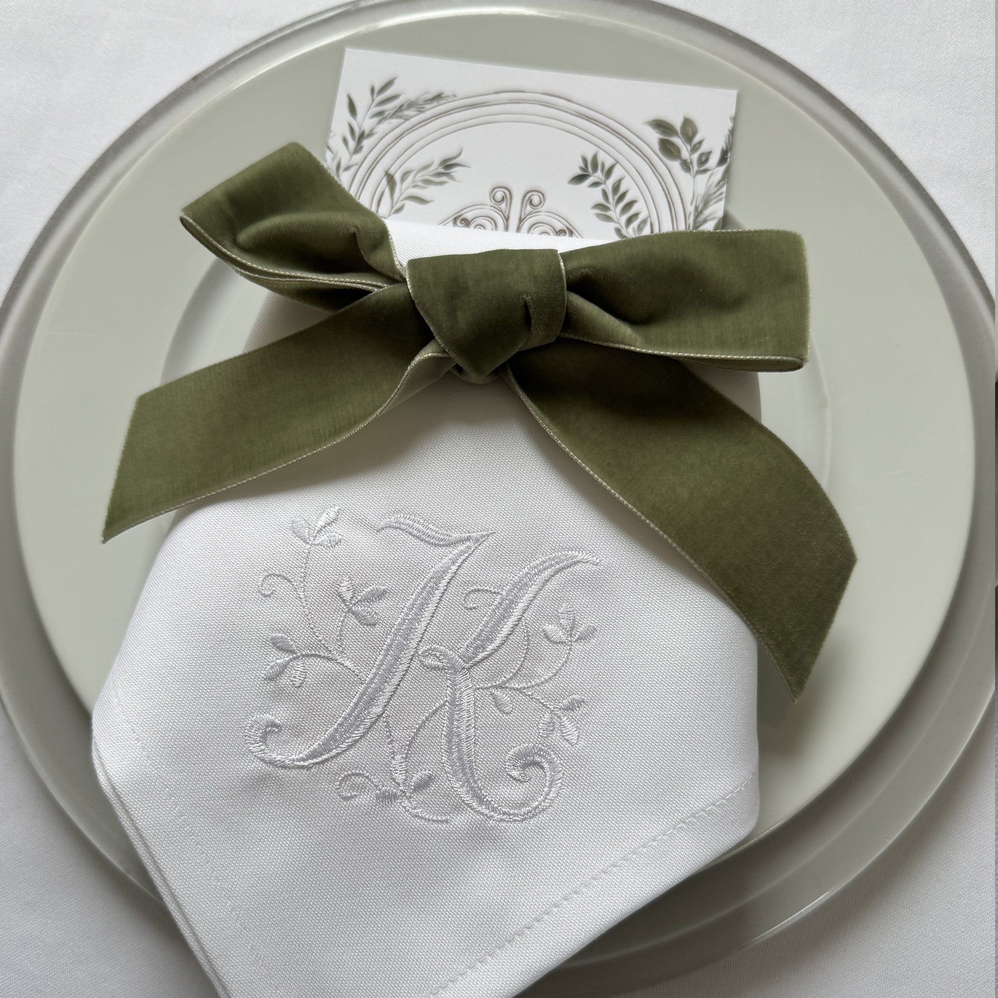 Festliche Serviette für Jubiläum mit Monogramm