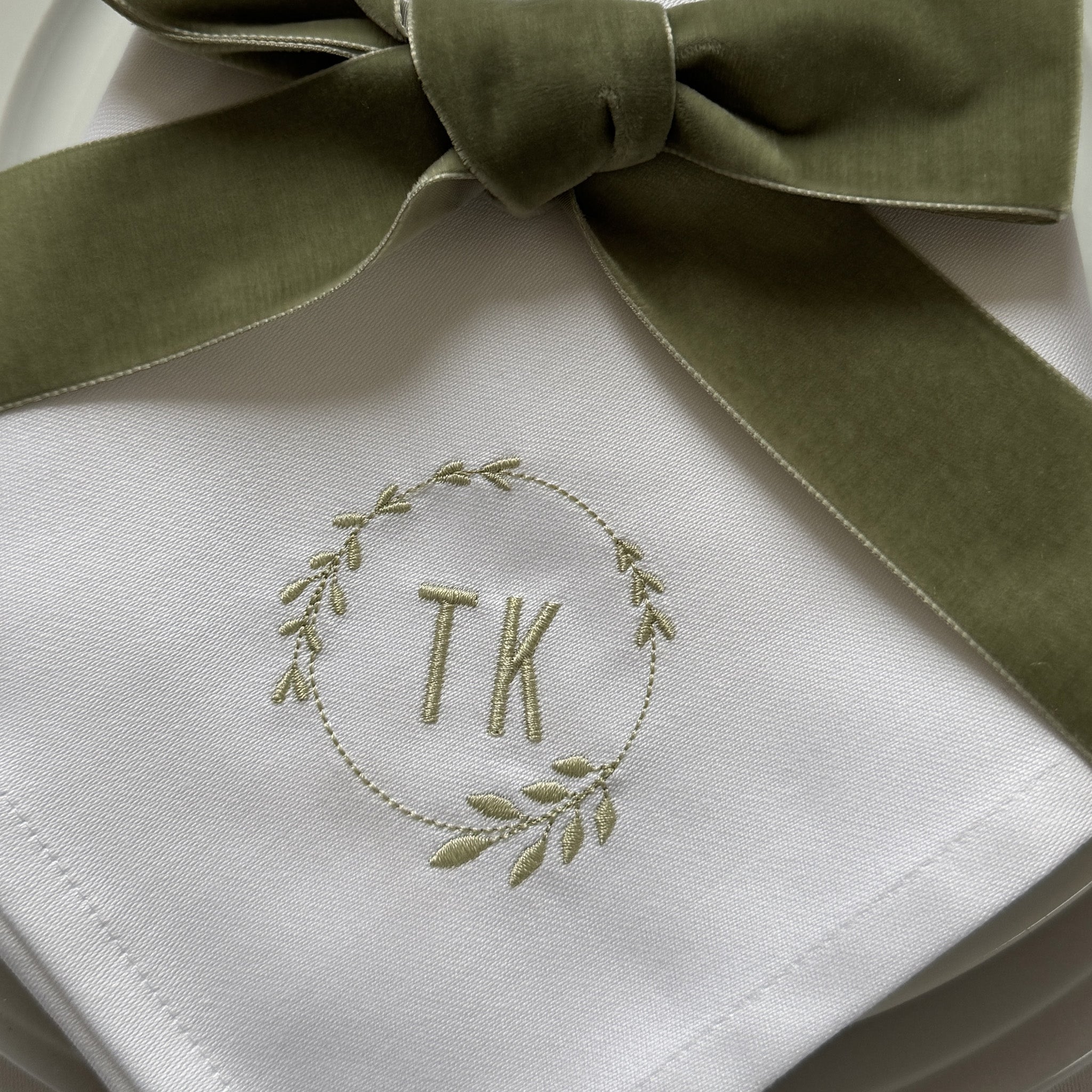 Personalisierte Stofftserviette Hochzeit mit Monogramm