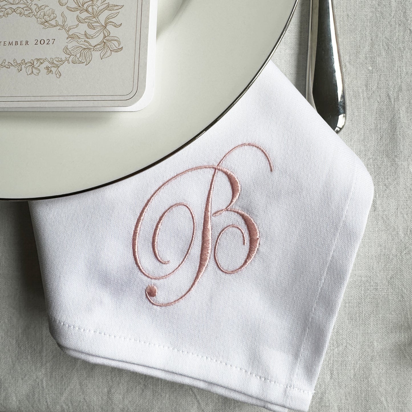 "BELLE" - bestickte personalisierte Serviette mit Monogramm für Hochzeit & Events